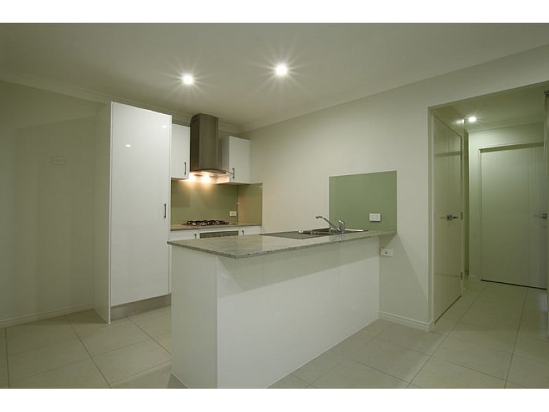 2, 72 Ronald Court, Caboolture South QLD 4510