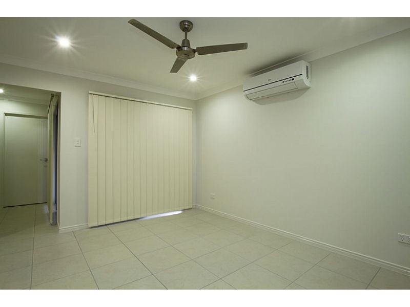 2, 72 Ronald Court, Caboolture South QLD 4510