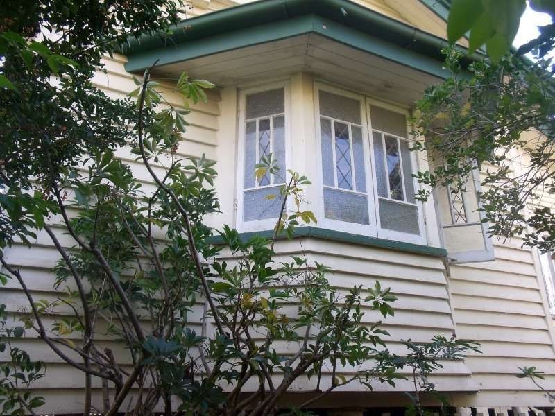 40 Kitchener Street, Coorparoo QLD 4151