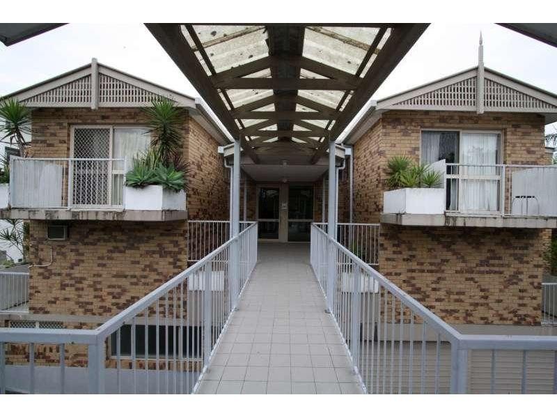 7/298 Swann Road, St Lucia QLD 4067