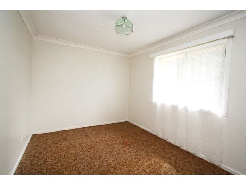 18 Blackton Street, Logan Central QLD 4114