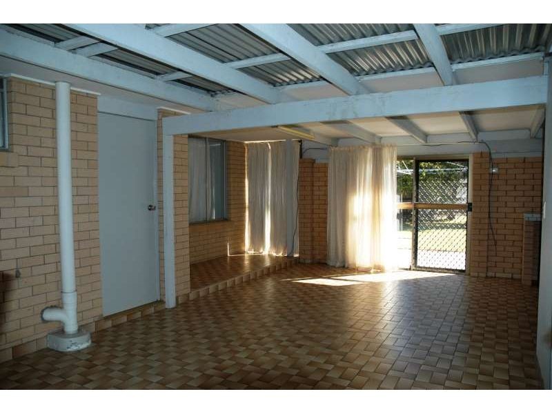 102 Muir Street, Labrador QLD 4215