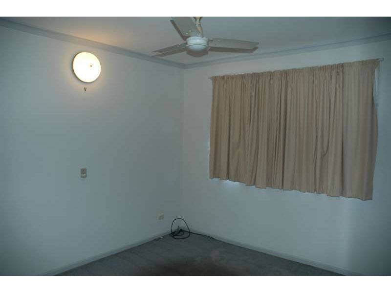 102 Muir Street, Labrador QLD 4215