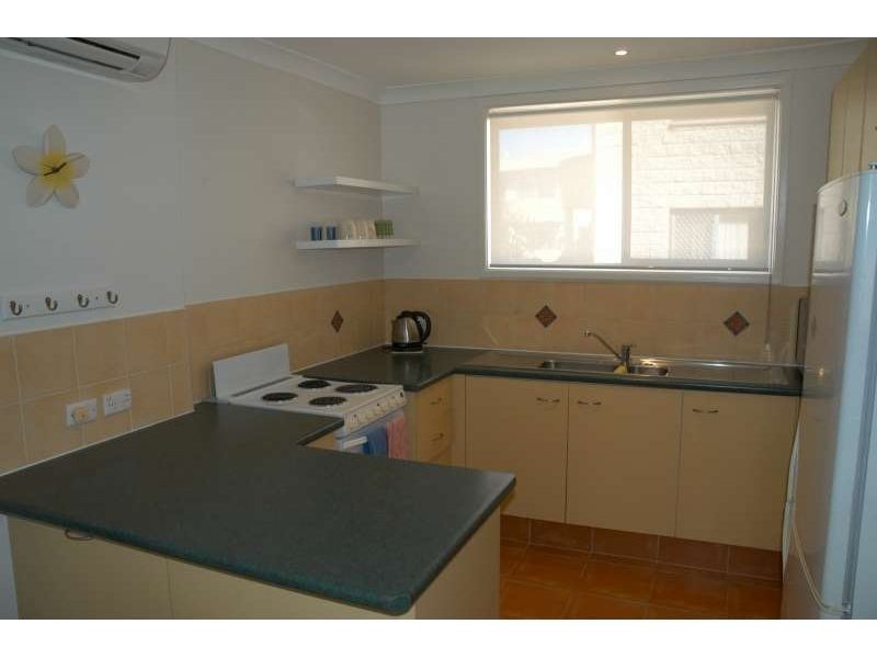 3, 5 Mallana Street, Surfers Paradise QLD 4217