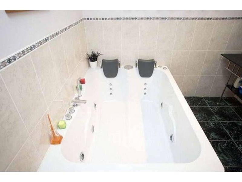 24 Moorgate Street, Macgregor QLD 4109