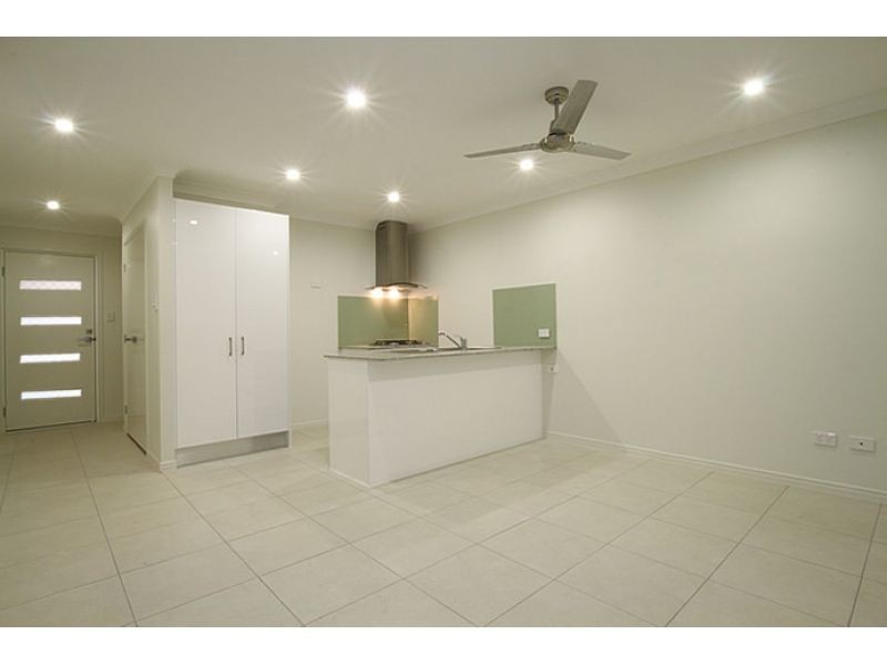 2, 44 Reibelt Drive, Caboolture QLD 4510