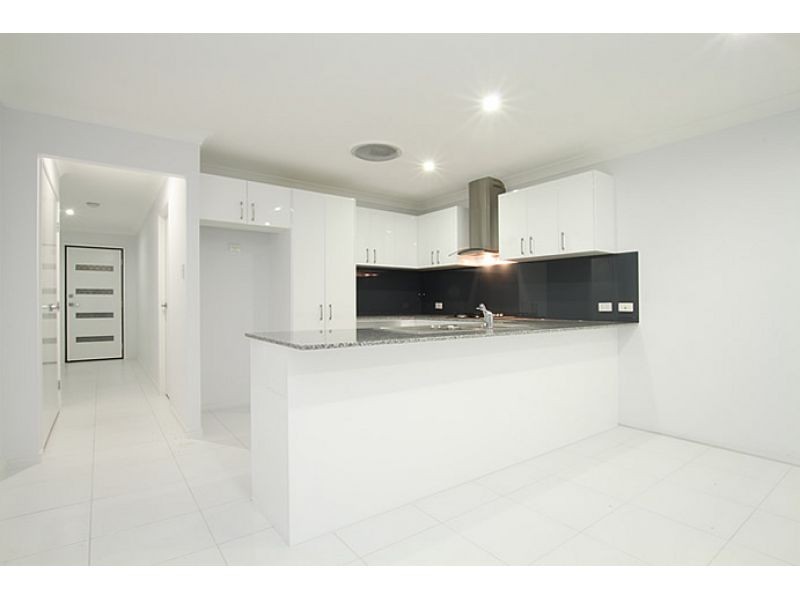 1, 7 Macadamia Street, Caboolture QLD 4510