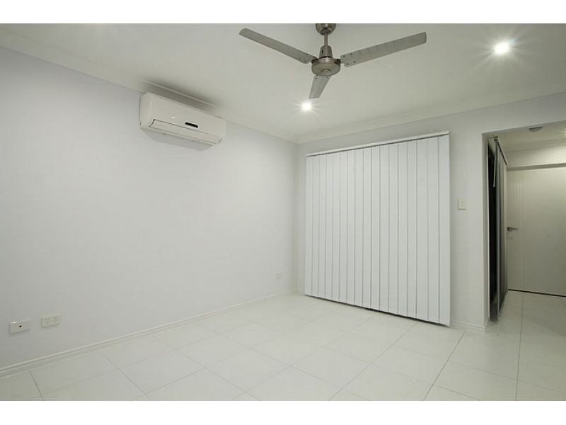 2, 7 Macadamia Street, Caboolture QLD 4510