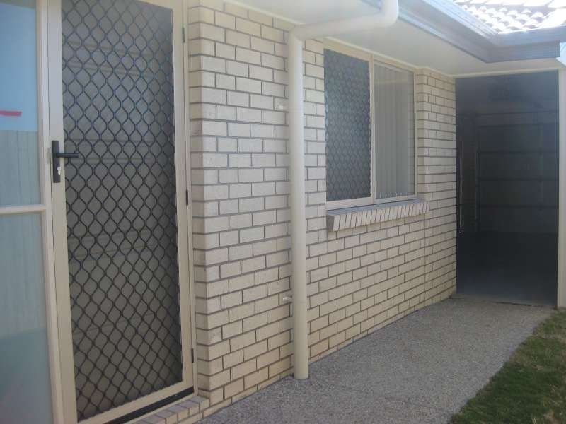 2, 9 Toby Close, Kallangur QLD 4503