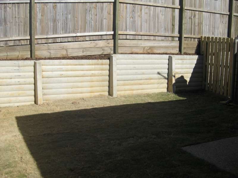 2, 9 Toby Close, Kallangur QLD 4503