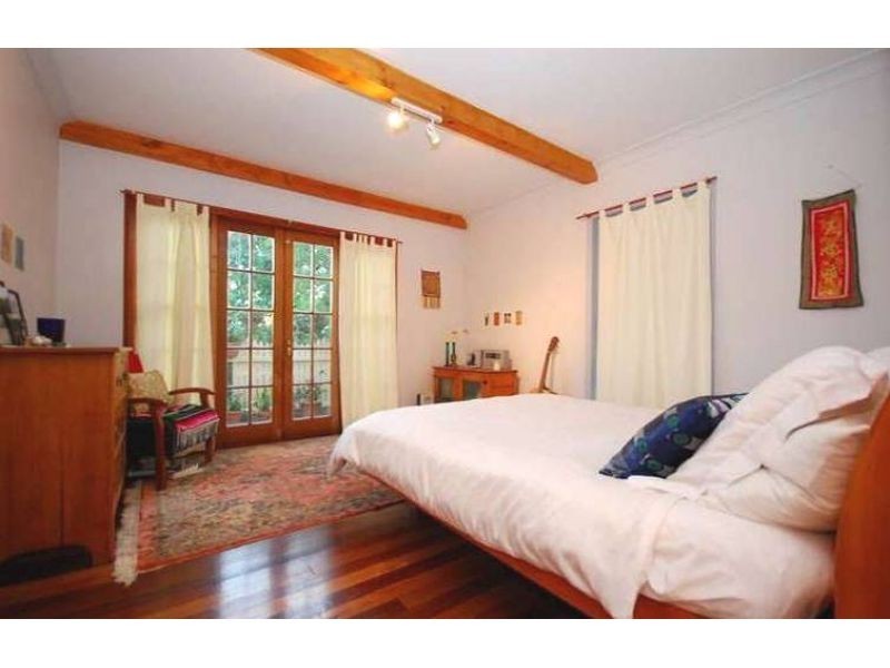 25 Wienholt Street, Auchenflower QLD 4066