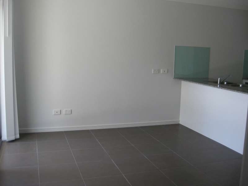 2, 72 Koala Drive, Morayfield QLD 4506