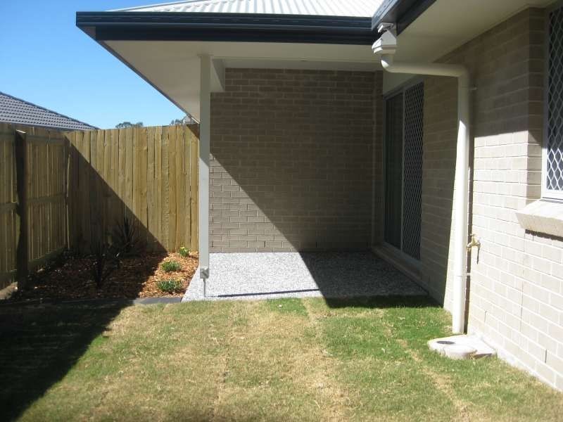 2, 72 Koala Drive, Morayfield QLD 4506