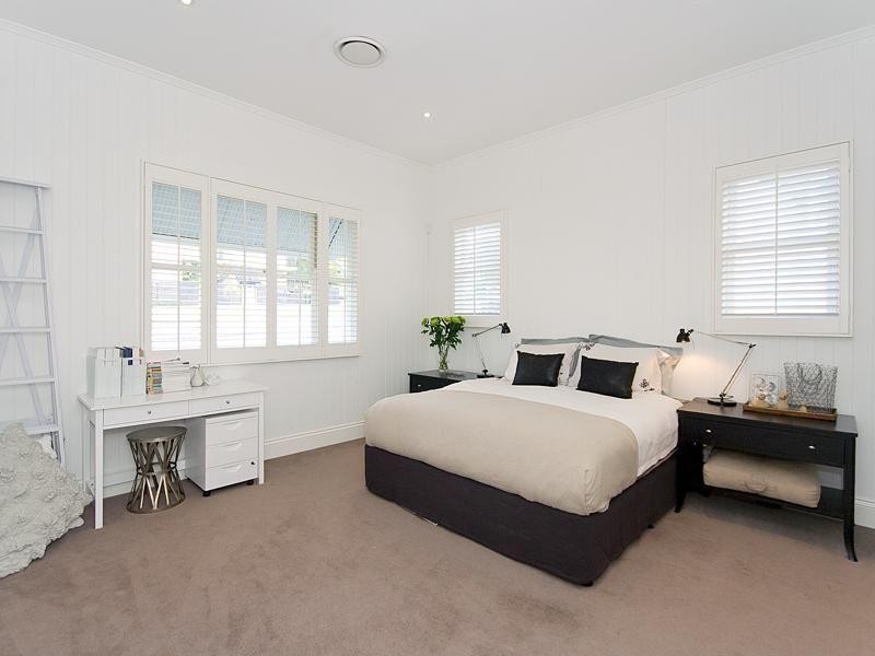 53 Cramond Street, Wilston QLD 4051