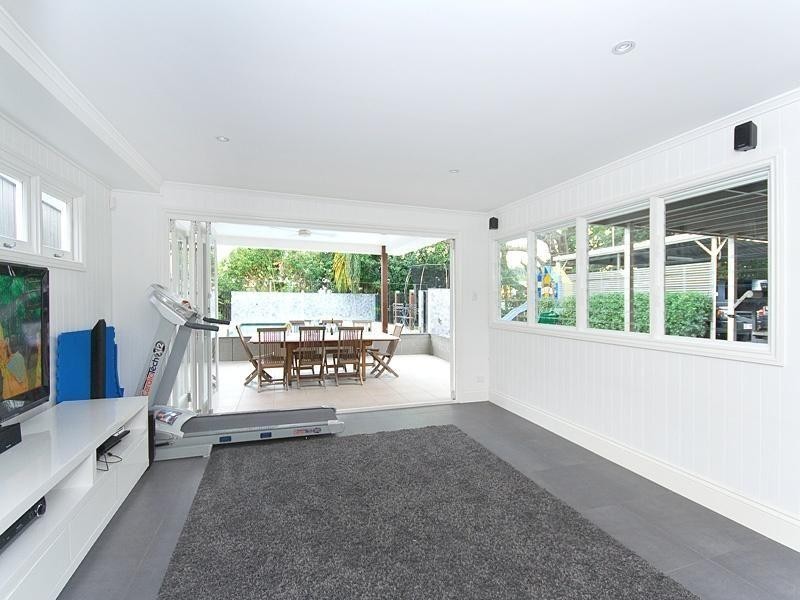 53 Cramond Street, Wilston QLD 4051