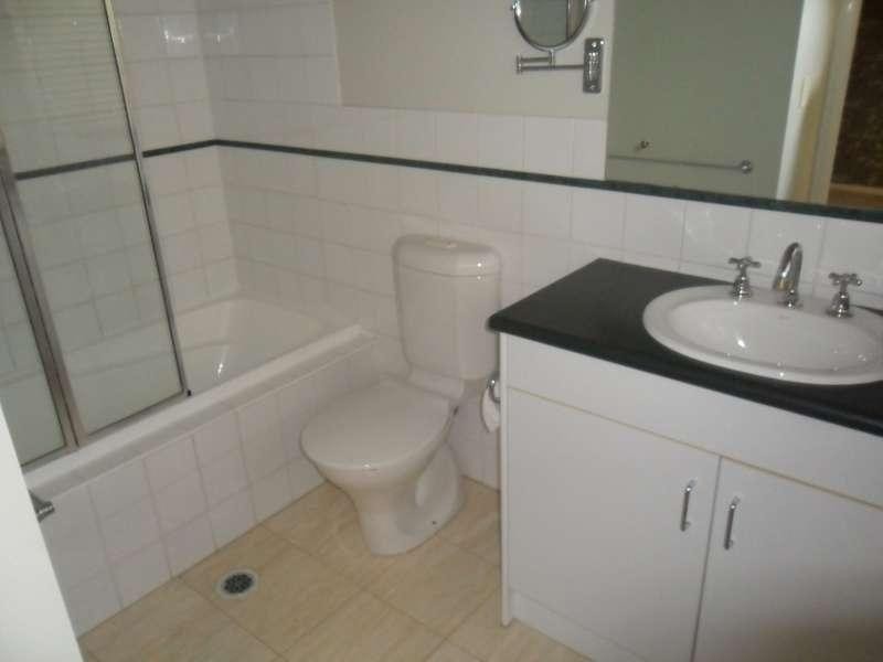 4/44 Dovercourt Road, Toowong QLD 4066