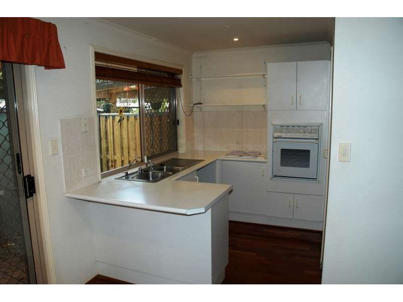 6, 33 Golden Palms Court, Ashmore QLD 4214
