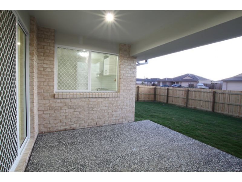 1, 5 Jeita Circuit, Caboolture QLD 4510