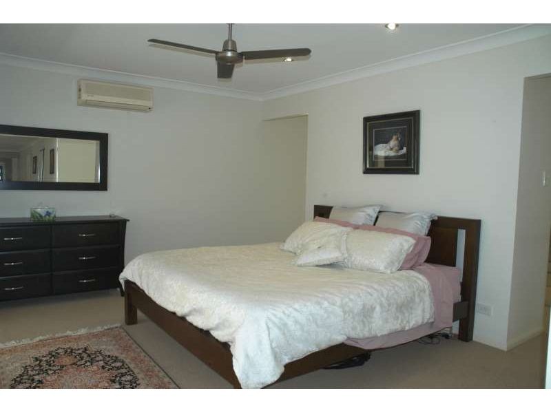 3 River Links Boulevard, Helensvale QLD 4212