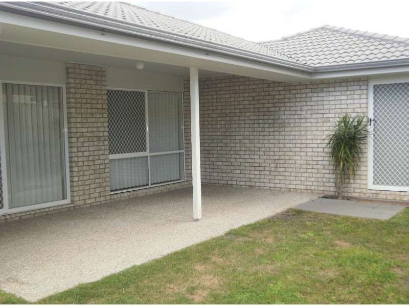 4 Arragan Court, Pacific Pines QLD 4211