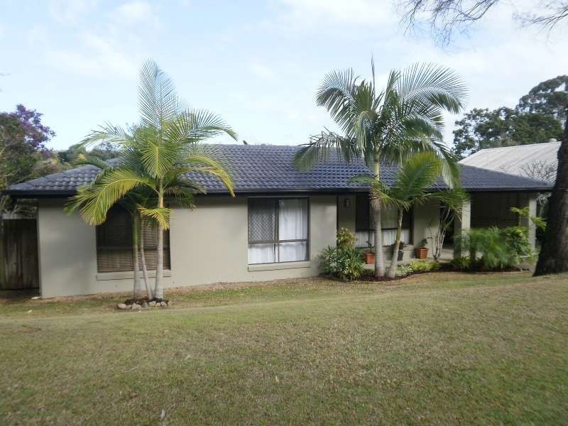 33 Moonbeam Parade, Mudgeeraba QLD 4213