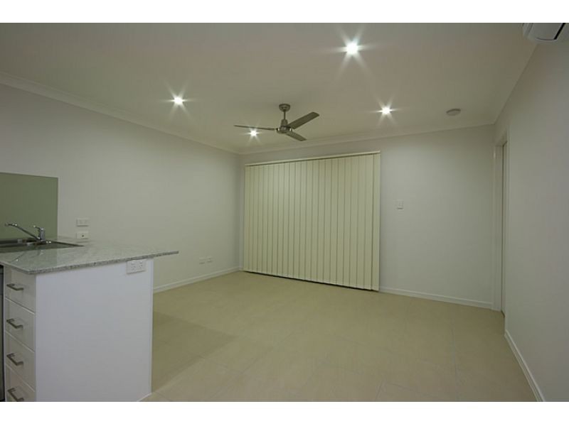 2, 49 Reibelt Drive, Caboolture QLD 4510