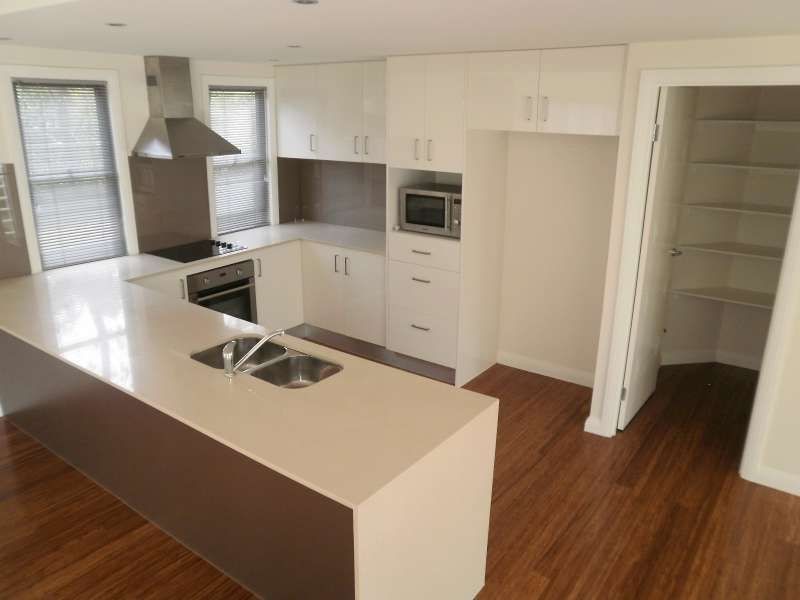 17 Great Southern Drive, Robina QLD 4226