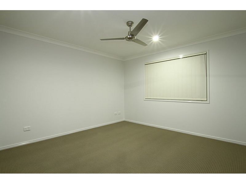 1, 5 Hipwood Street, Morayfield QLD 4506