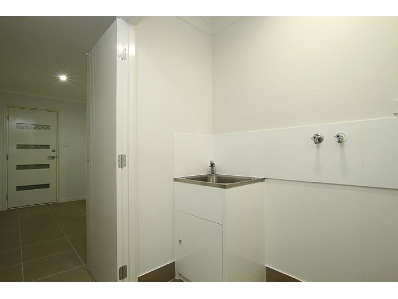 1, 5 Hipwood Street, Morayfield QLD 4506