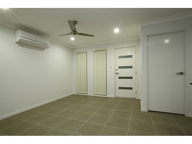 2, 5 Hipwood Street, Morayfield QLD 4506