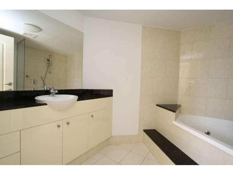 38/161 Main Street, Kangaroo Point QLD 4169