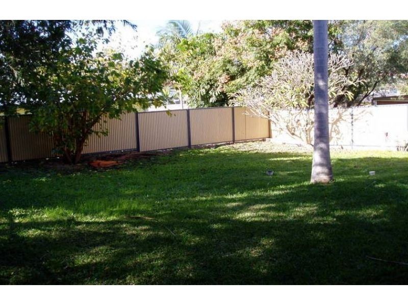 5 Kuranga Avenue, Southport QLD 4215