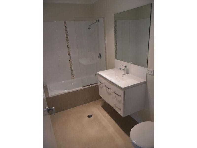 8/192 Pickering Street, Enoggera QLD 4051