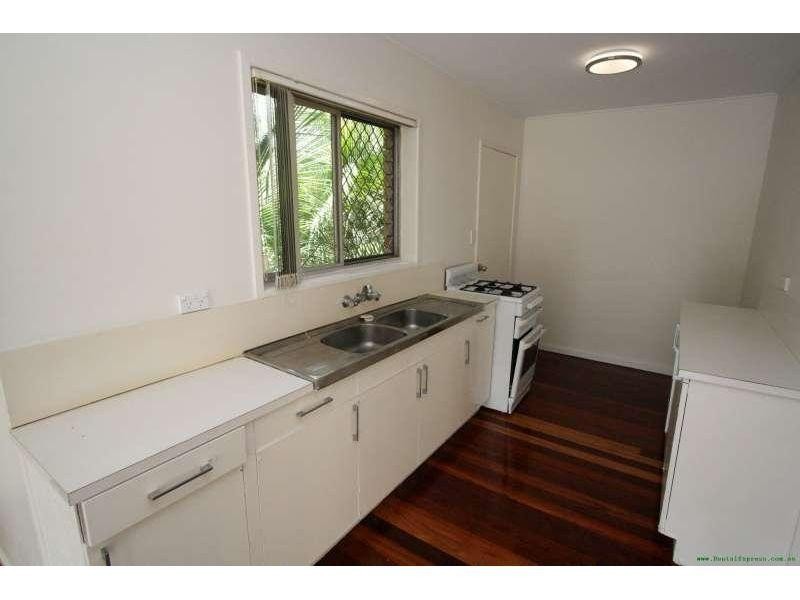 1/8 Dyne Street, Red Hill QLD 4059