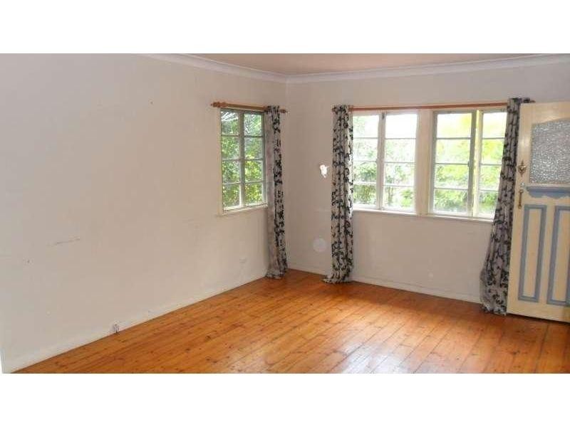 38 Maughan Street, Carina QLD 4152