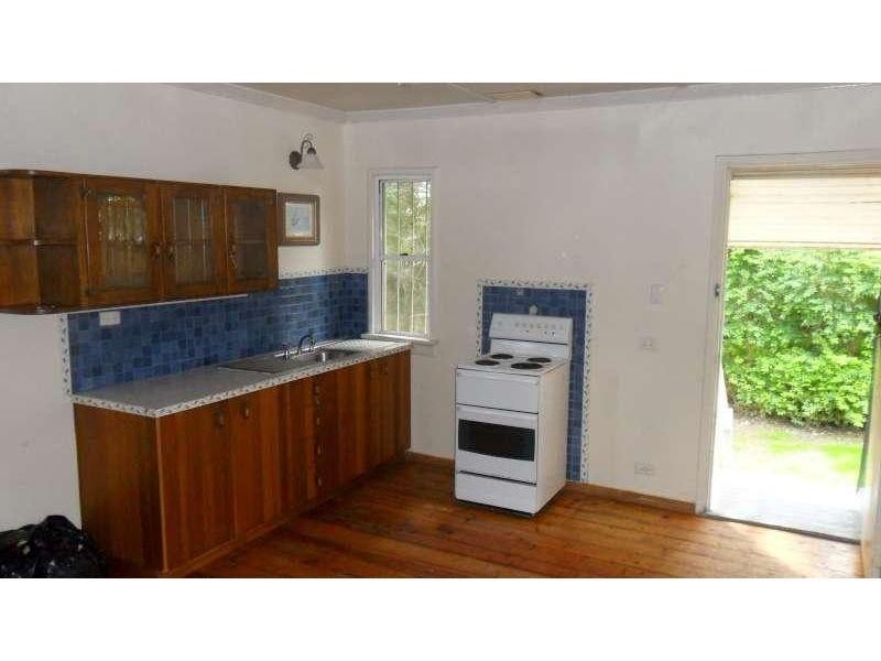 38 Maughan Street, Carina QLD 4152