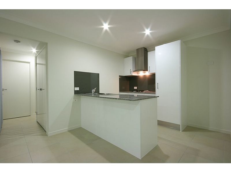 2, 75 Koala Drive, Morayfield QLD 4506