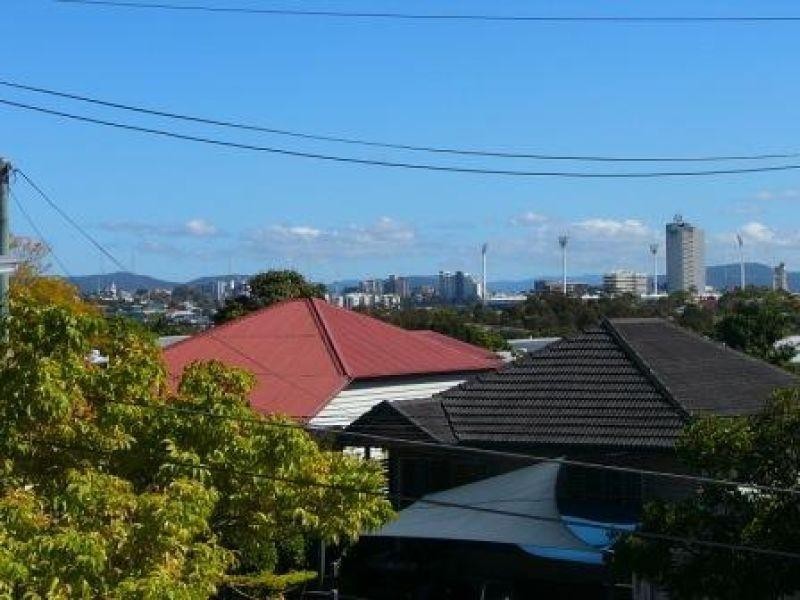 1/39 Ninth Avenue, Coorparoo QLD 4151