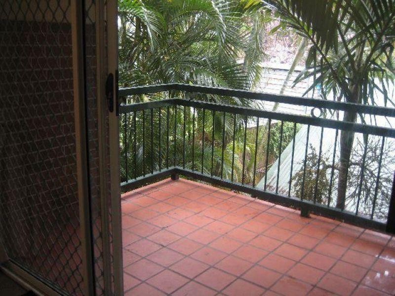 3/6 Durham Street, Coorparoo QLD 4151