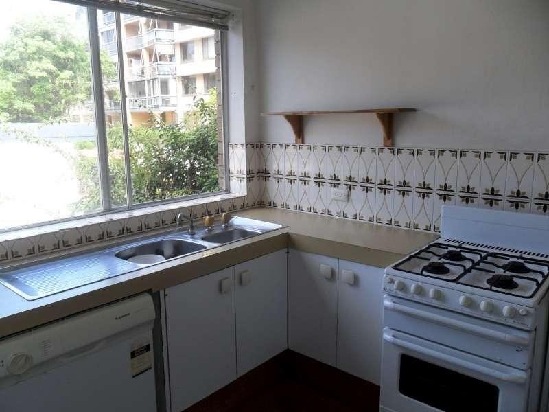 9/68 Bellevue Terrace, St Lucia QLD 4067