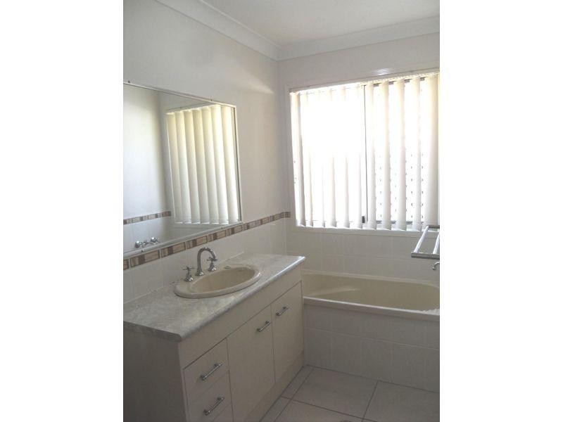 37 Henzell Street, Redcliffe QLD 4020