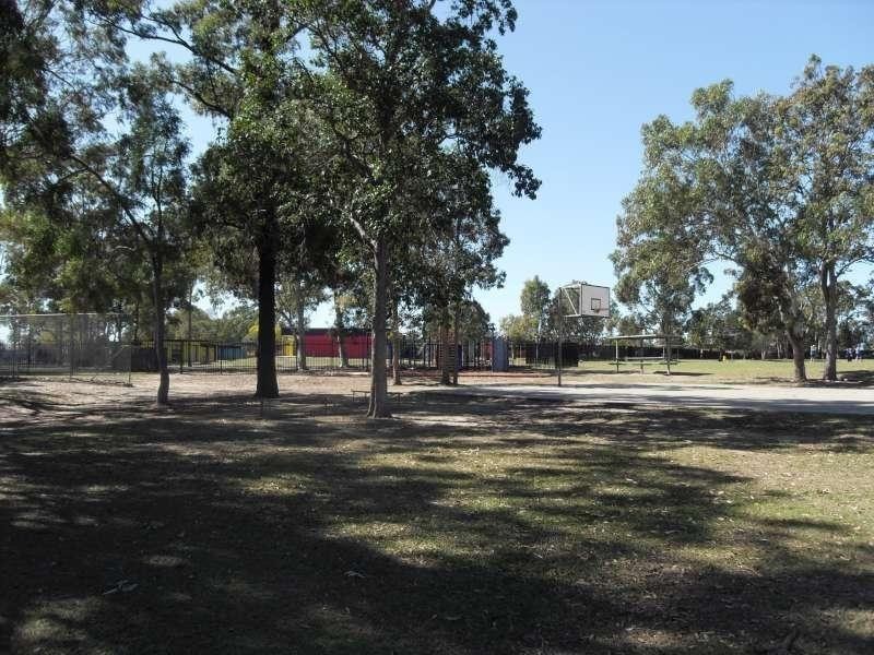 37 Henzell Street, Redcliffe QLD 4020