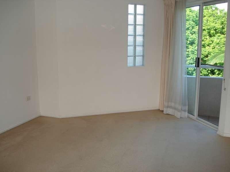 1/59 Macquarie Street, St Lucia QLD 4067