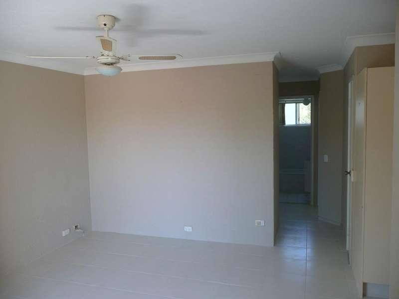 30/13-17 Brown St, Labrador QLD 4215