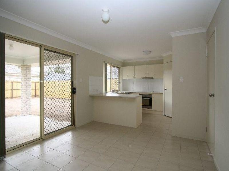 10 Davison Court, Marsden QLD 4132