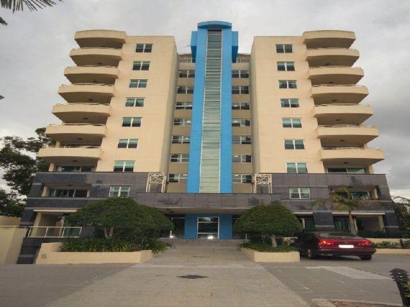 2/100 Macquarie Street, St Lucia QLD 4067