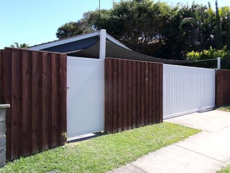 1/38 Middle Street, Labrador QLD 4215