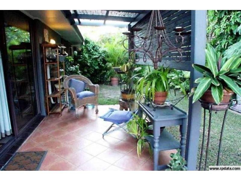 1/38 Middle Street, Labrador QLD 4215