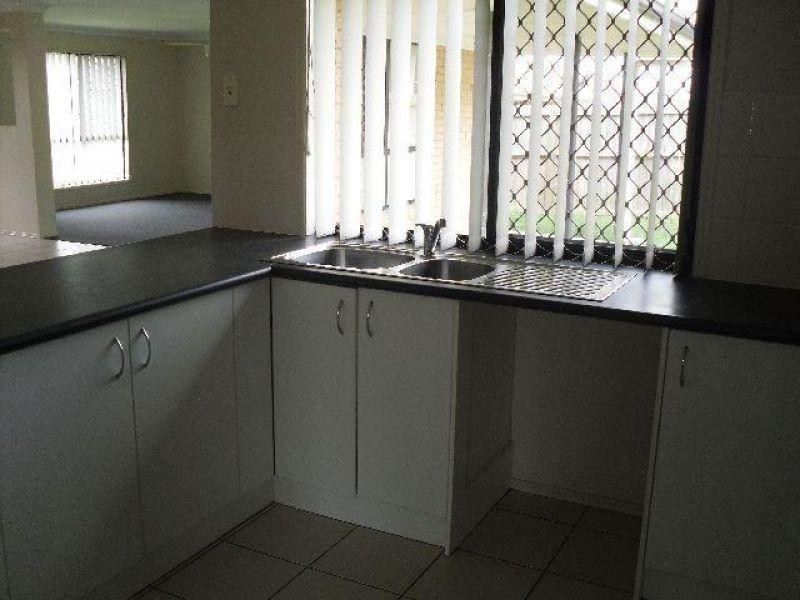 12 Nardoo Court, Redbank Plains QLD 4301