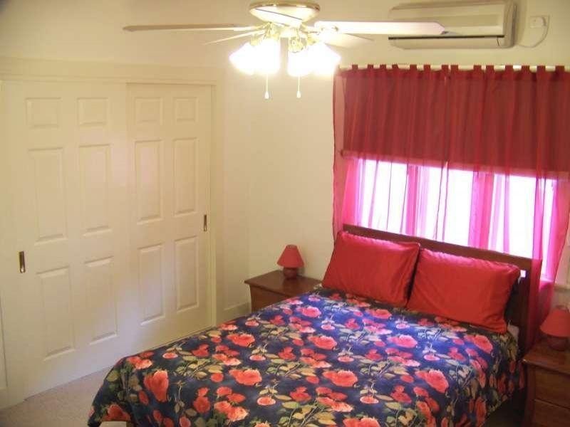 8 Lloyd Street, Alderley QLD 4051